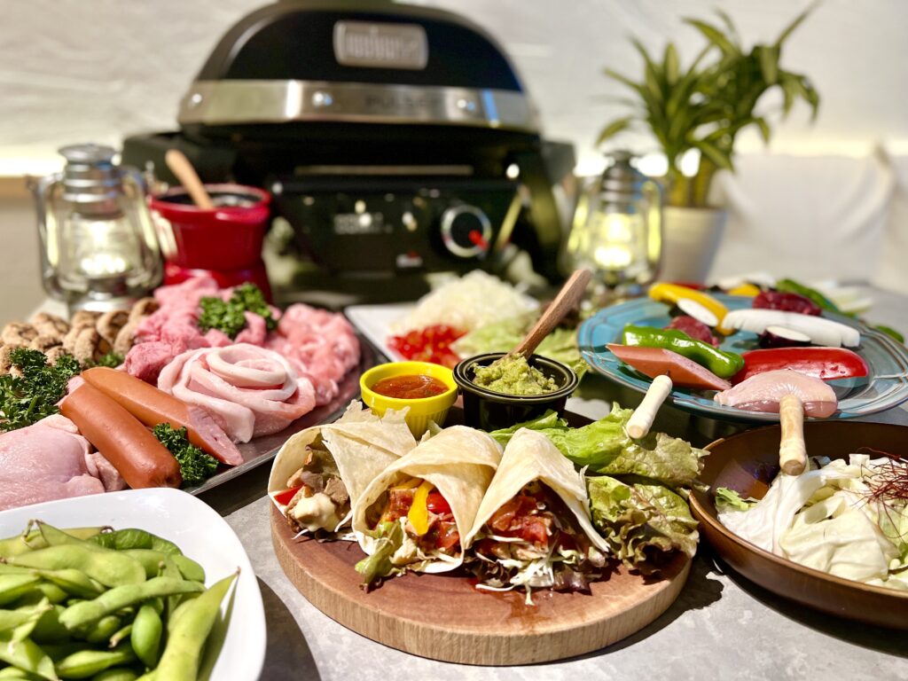 「渋谷ガーデンホール」は、貸切に特化したおしゃれ居酒屋です!
昼飲み大歓迎!
大画面プロジェクターを使った20人・30人・40人など大人数貸切はお任せください!