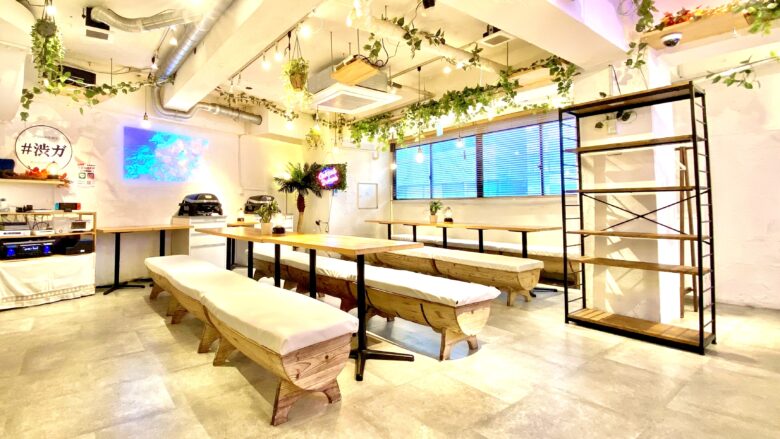 渋谷で少人数貸切するなら渋谷ガーデンホールがおすすめ!大型プロジェクター完備!パーティールームに最適!