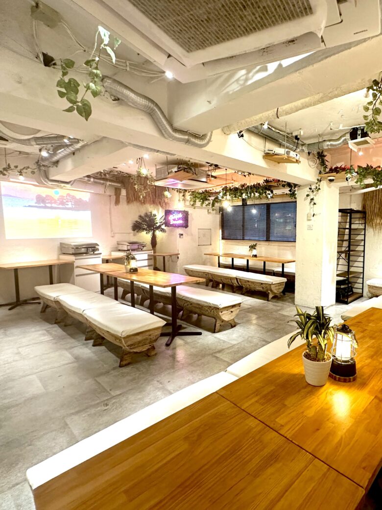 〈渋谷×貸切×60人パーティー〉内観1